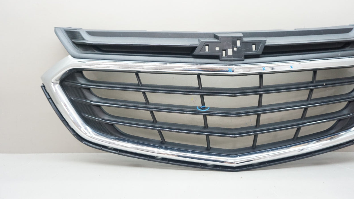 2018-2021 CHEVROLET EQUINOX FRONT RADIATOR CENTER GRILLE OEM 84150736