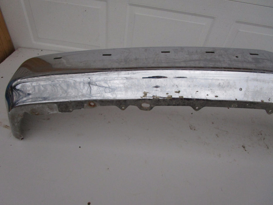 95 96 97 98 CHEVROLET TAHOE FRONT BUMPER COVER OEM
