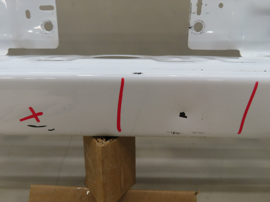 2019 2020 2021 2022 GMC/CHEVROLET SILVERADO-SIERRA 1500 REAR BUMPER METAL OEM