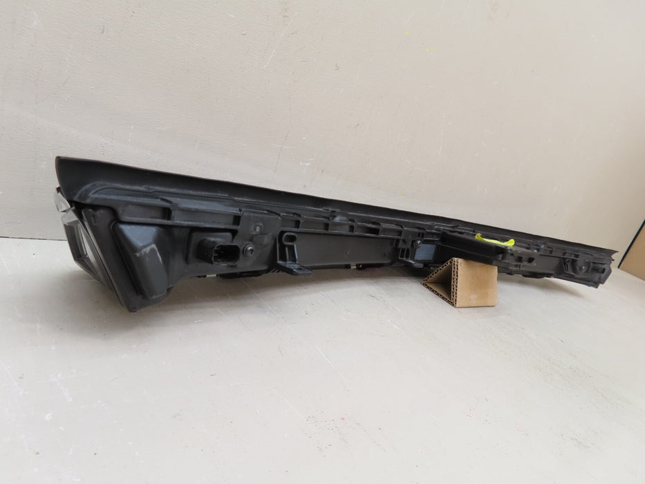 2022 2023 MERCEDES-BENZ EQS 580 FRONT CENTER LIGH BAR LED OEM