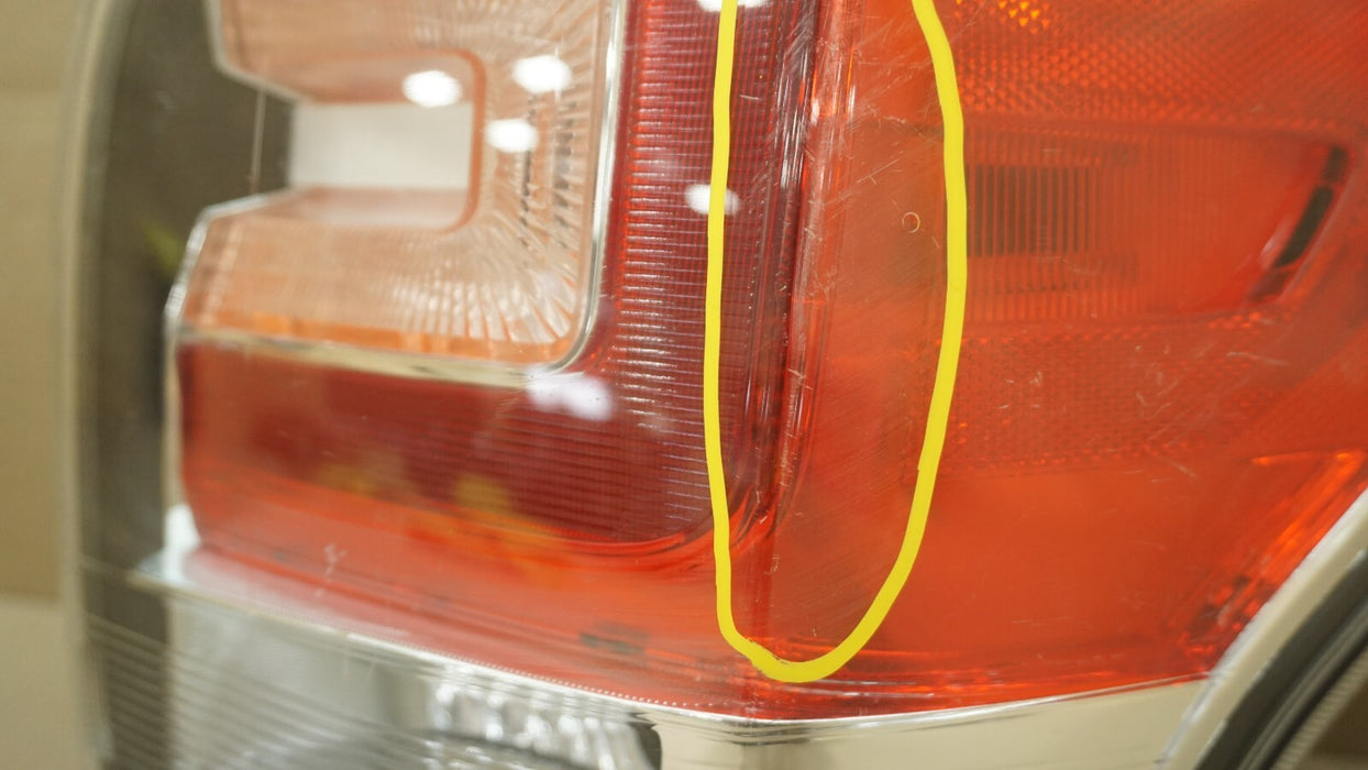2016-2018 SUBARU FORESTER RIGHT PASSENGER SIDE TAIL LIGHT LED OEM 84201-SG141
