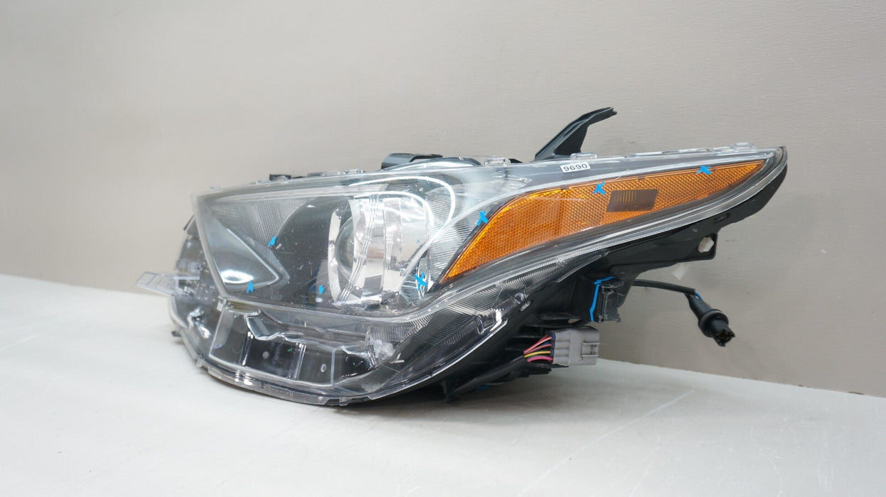 2016-2018 TOYOTA COROLLA IM FRONT LEFT DRIVER SIDE HEADLIGHT OEM