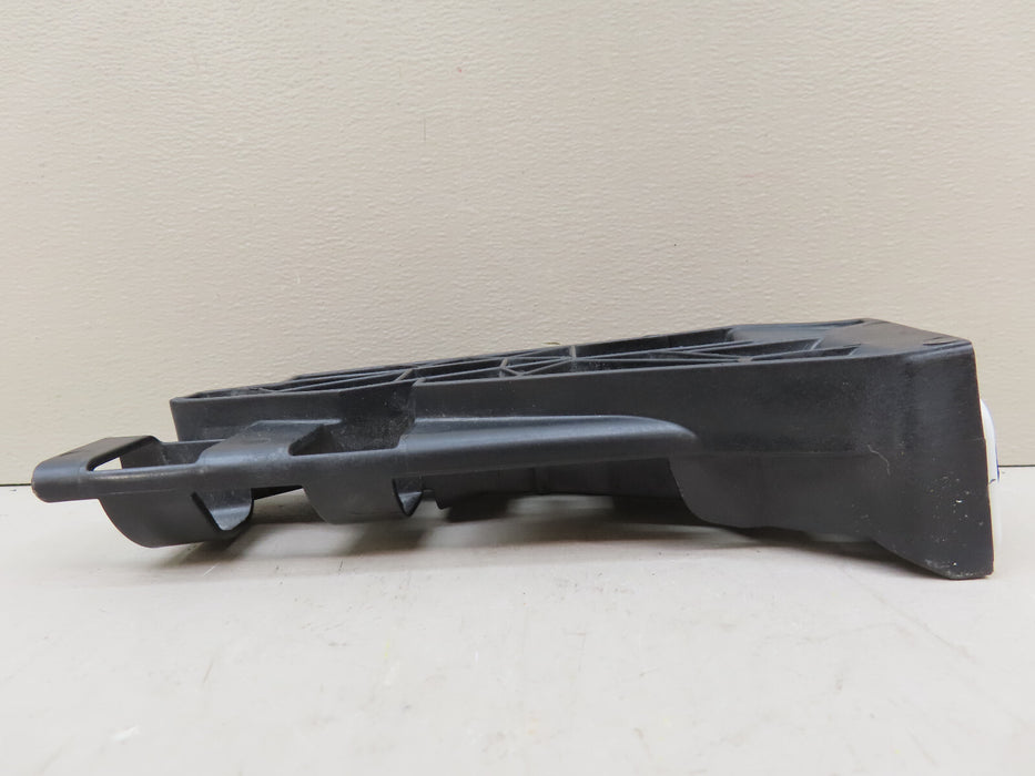 BMW X7 FRONT GRILL GRILLE BRACKET OEM