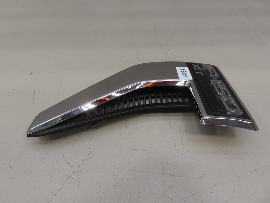 2021-2023 FORD F150 F-150 XLT LEFT DRIVER FENDER VENT NAMEPLATE OEM