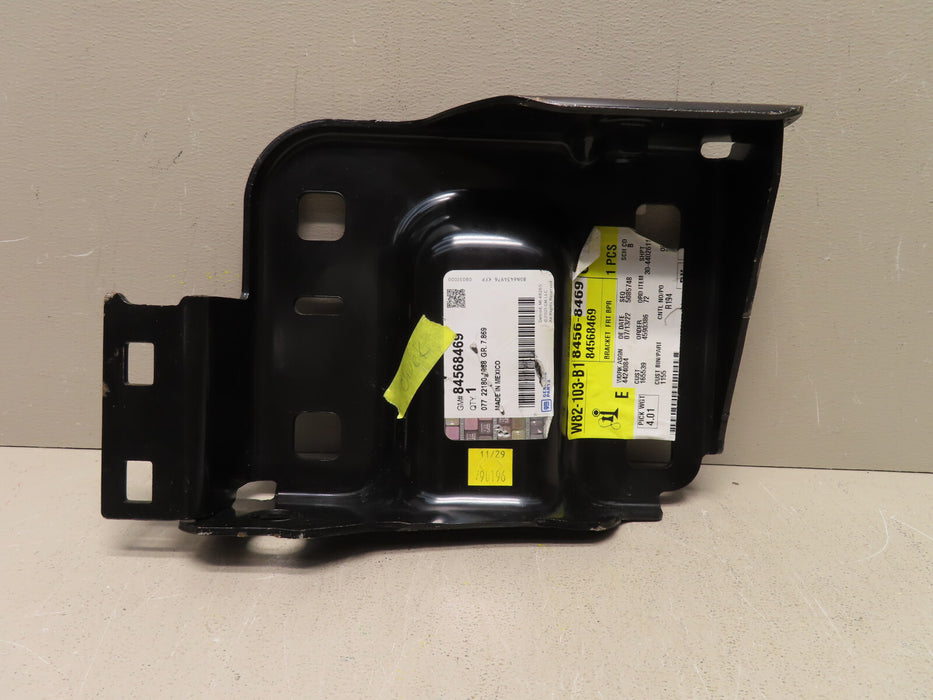 2020 2021 GMC SIERRA 2500 HD LEFT DRIVER SIDE FRONT SUPPORT BRACKET 84568470