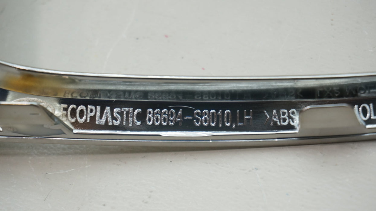 2020-2022 HYUNDAI PALISADE REAR LEFT BUMPER CHROME MOLDING TRIM OEM 86694 S8010