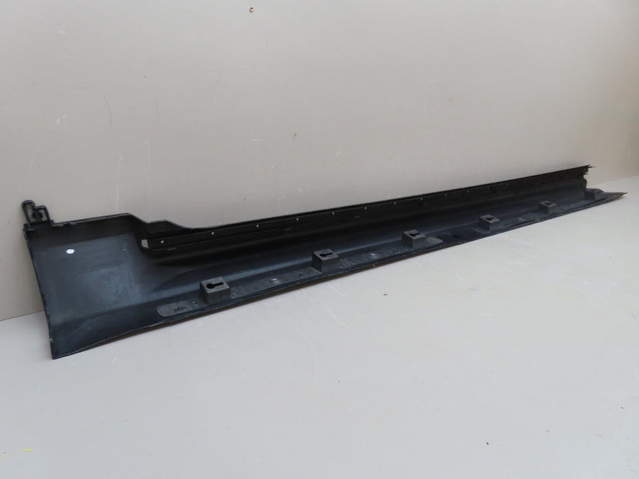 2016-2018 VOLVO XC90 RIGHT SIDE ROCKER SKIRT MOLDING COVER PANEL OEM 31395884