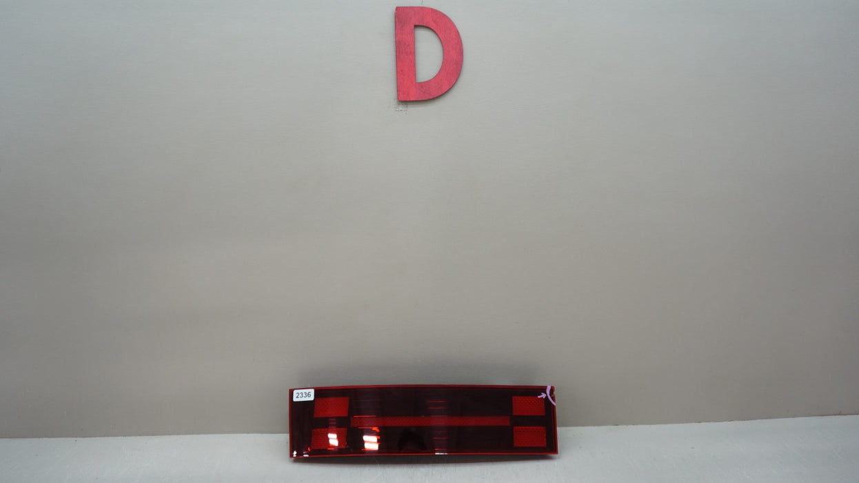 2024-2025 HYUNDAI SANTA FE REAR LEFT SIDE LED INNER TAIL LIGHT OEM 92403-GH000