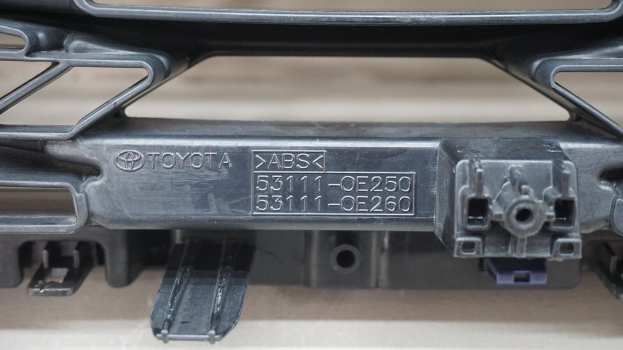 2020-2023 TOYOTA HIGHLANDER FRONT UPPER RADIATOR GRILLE GRILL 53101-0E330 OEM
