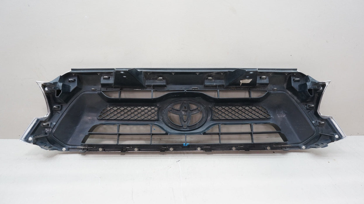 2012-2015 TOYOTA TACOMA FRONT BUMPER RADIATOR GRILLE OEM 53100-04470
