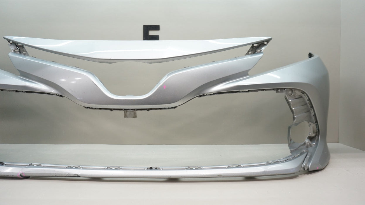2018-2020 TOYOTA CAMRY FRONT BUMPER COVER PANEL OEM 52119-06D90