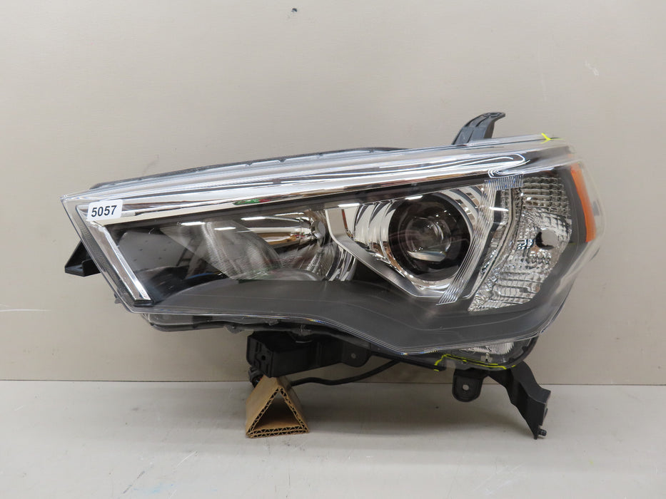 2014-2020 TOYOTA 4RUNNER LEFT DRIVER SIDE HEADLIGHT HALOGEN OEM