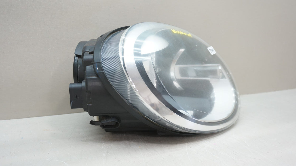 2012-2019 VOLKSWAGEN BEETLE FRONT RIGHT PASSENGER SIDE HALOGEN HEADLIGHT OEM