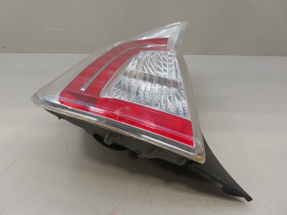 2012-2015 TOYOTA PRIUS REAR LEFT DRIVER SIDE TAIL LIGHT OEM
