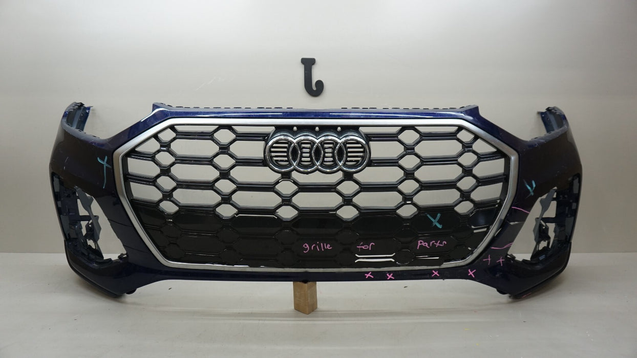 2021-2022 AUDI Q5 FRONT BUMPER COVER PANEL W/ GRILLE GRILL EMBLEM OEM 80A807062F