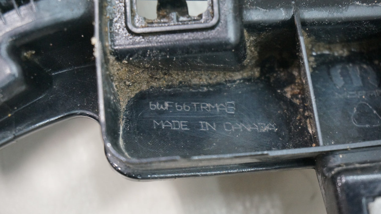 2021-2024 CHRYSLER PACIFICA FRONT LOWER BUMPER GRILLE OEM