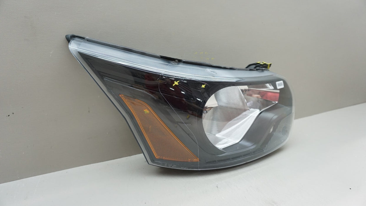 2015-2019 FORD TRANSIT VAN FRONT RIGHT PASSENGER SIDE HEADLIGHT HALOGEN OEM