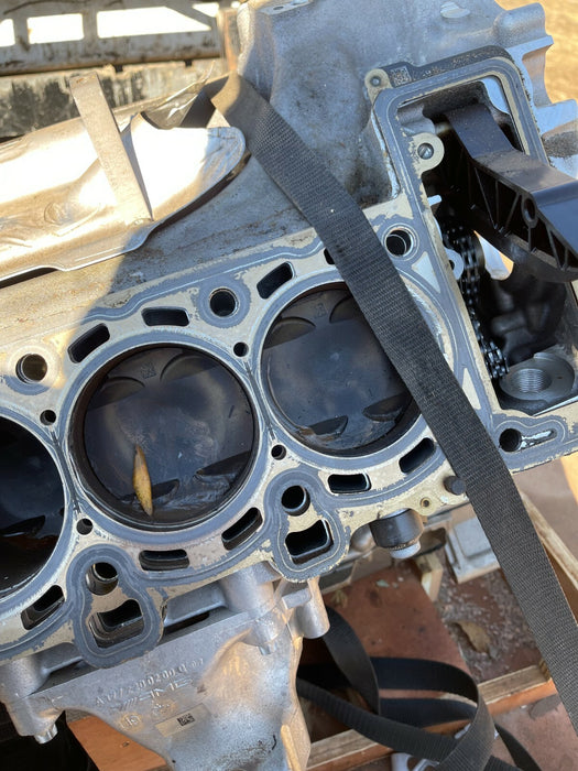 2016-2018 ASTON MARTIN VANTAGE 4.0 MOTOR BLOCK  BI TURBO