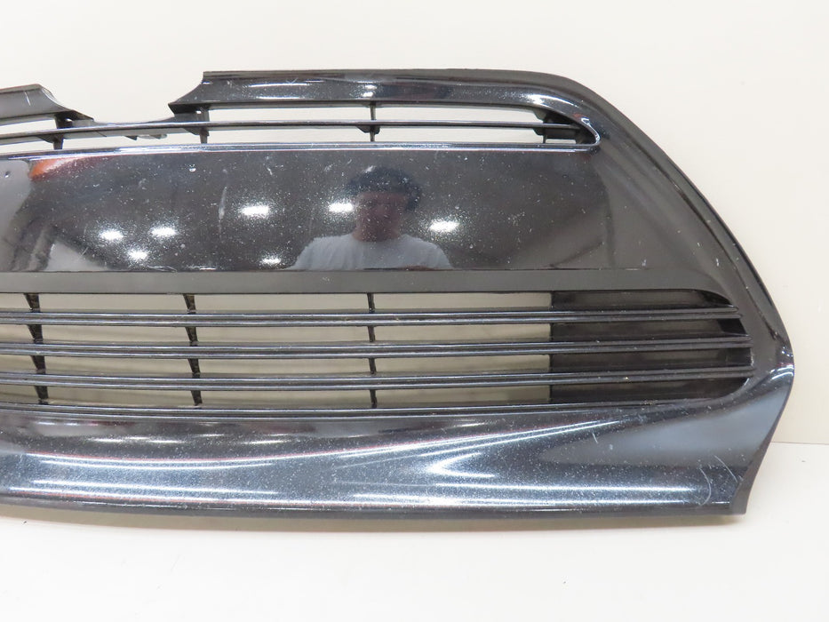 2017-2019 TOYOTA COROLLA FRONT LOWER BUMPER GRILLE GRILL OEM
