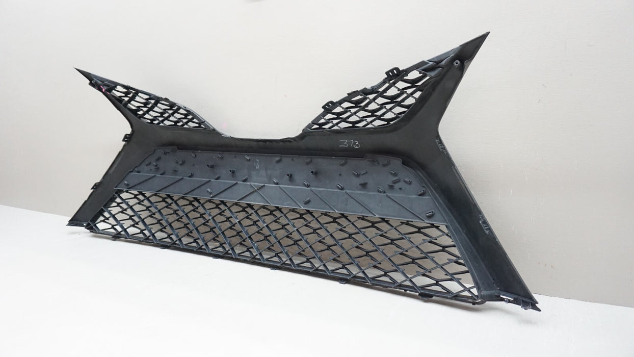 2018-2020 TOYOTA CAMRY SE SXE FRONT BUMPER GRILLE OEM 53113-06130