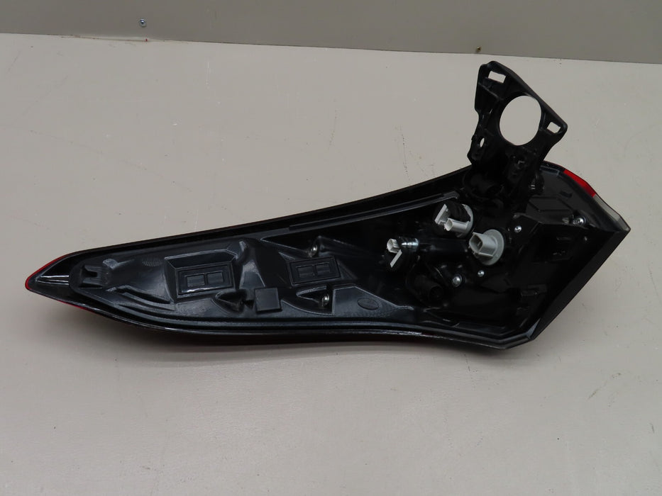 2020-2021 TOYOTA HIGHLANDER RIGHT PASSENGER SIDE TAIL LIGHT LED STOP LAMP OEM