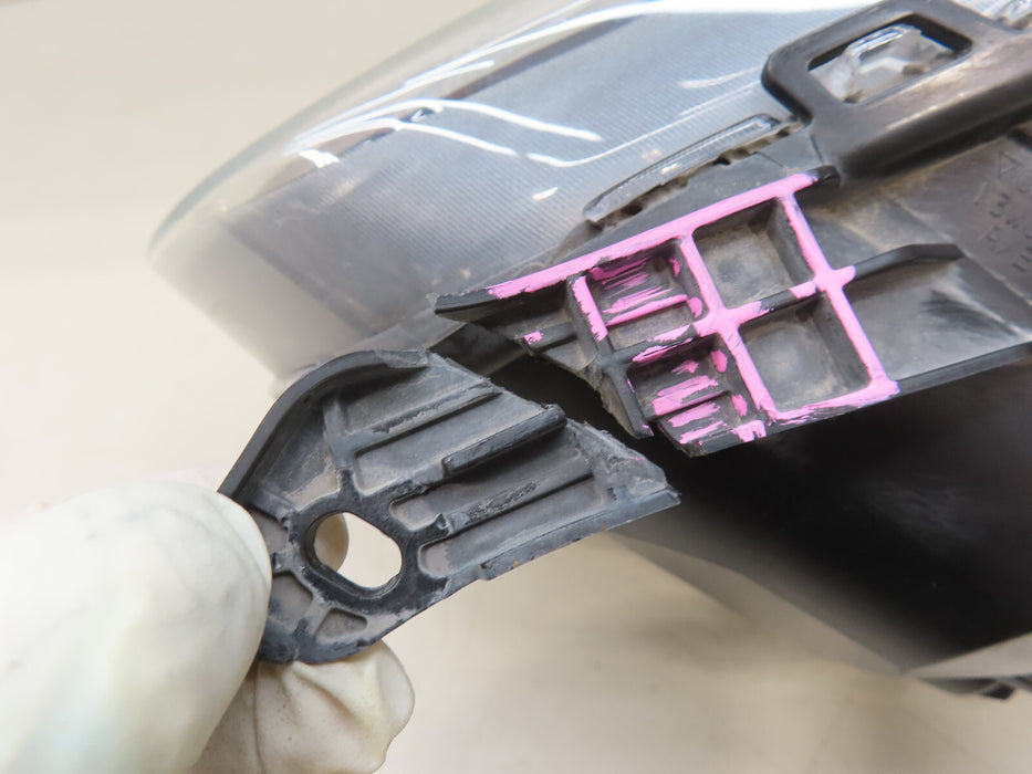 2014-2019 FORD TRANSIT FRONT RIGHT PASSENGER HEADLIGHT HALOGEN OEM