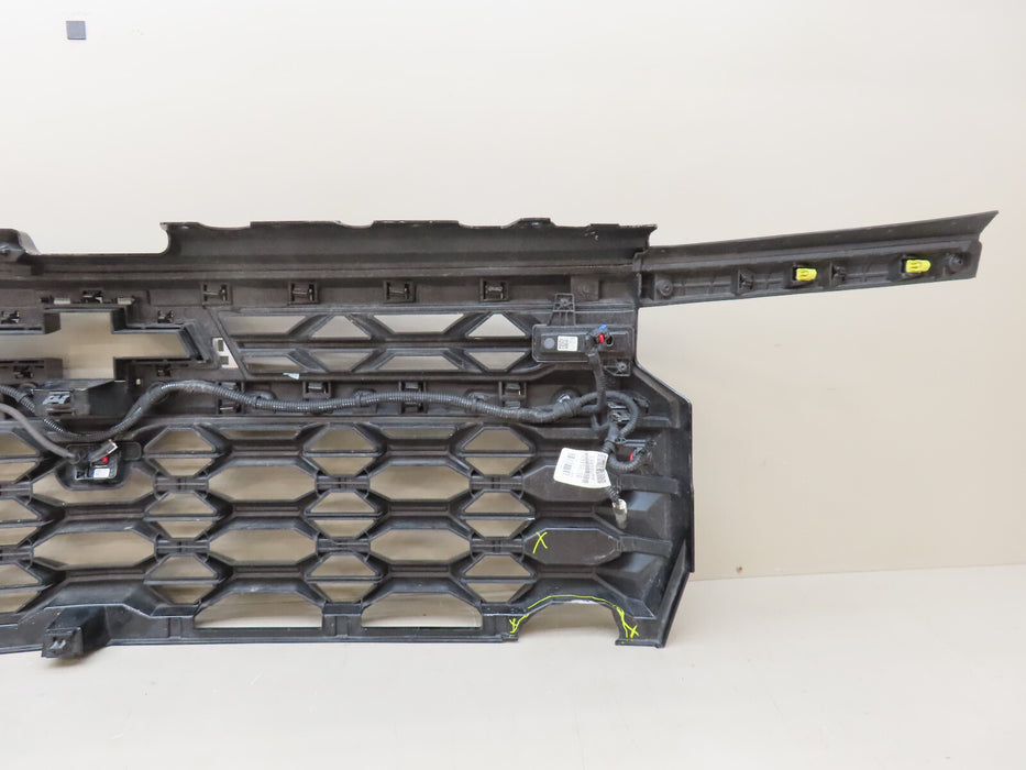 2022-2023 CHEVROLET SILVERADO 1500 ZR2 FRONT RADIATOR GRILLE GRILL W/CAMERA OEM