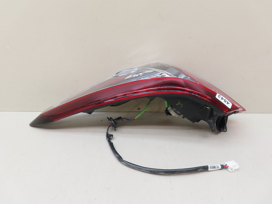 2018-2023 TOYOTA CAMRY REAR RIGHT PASSENGER SIDE TAIL LIGHT OEM OUTER