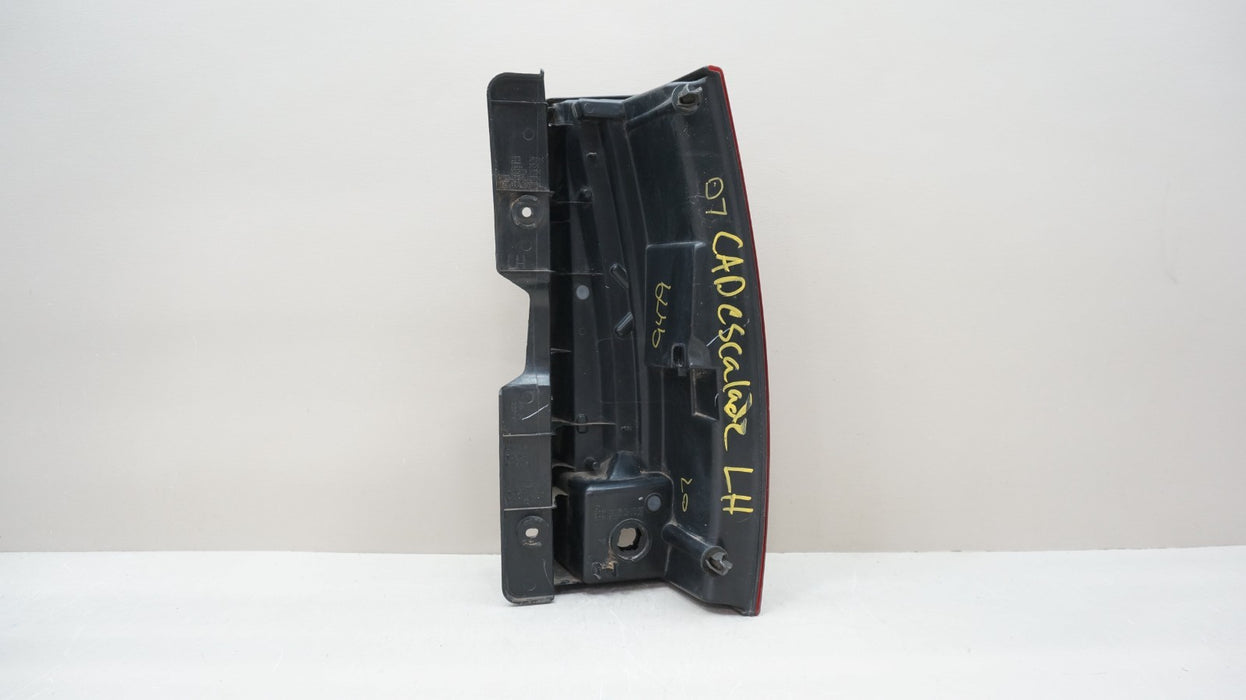 2007-2014 CADILLAC ESCALADE REAR LEFT DRIVERS SIDE TAIL LIGHT OEM