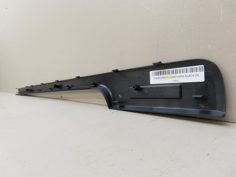 2018-2022 LAND ROVER RANGE ROVER HYBRID L405 FRONT RIGHT DOOR MOULDING OEM