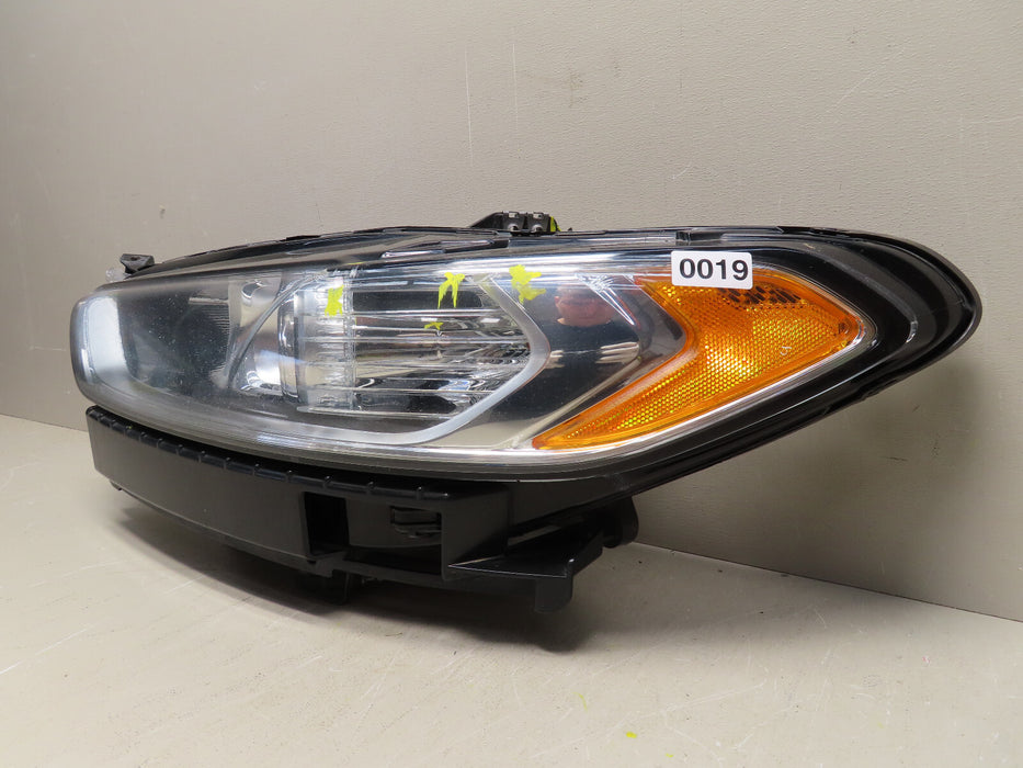 2013 2014 2015 2016 FORD FUSION HEADLIGHT LEFT DRIVER SIDE HALOGEN OEM