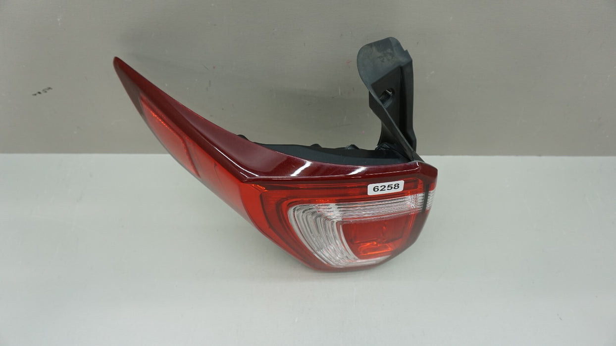 2016-2019 FORD EXPLORER REAR LEFT DRIVERS SIDE TAIL LIGHT OEM 16 17 18 19