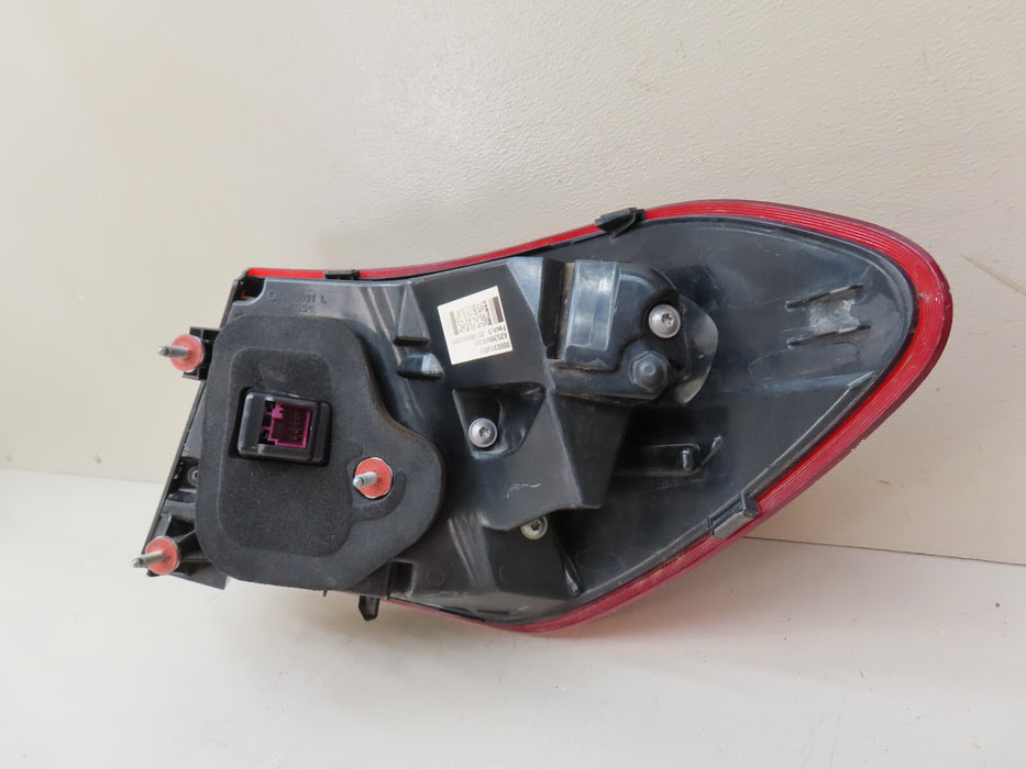 2020-2022 MERCEDES-BENZ GLC CLASS REAR LEFT DRIVER SIDE TAIL LIGHT LED OEM