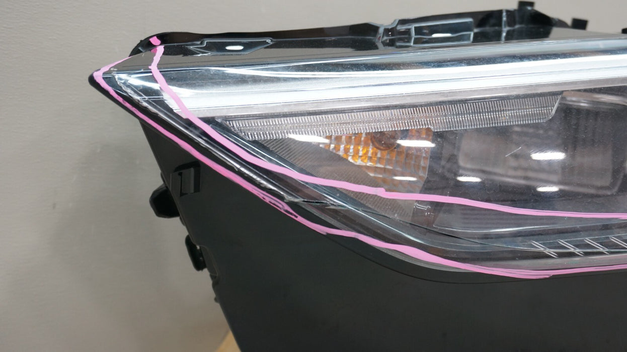 2019-2023 AUDI Q3 FRONT LEFT DRIVER SIDE LED HEADLIGHT OEM 83A941011 *CRACKED*