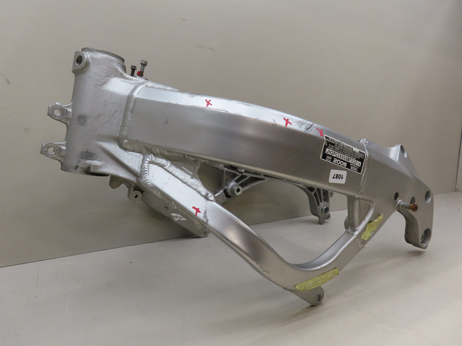 1999 2000 HONDA CBR 600F4 FRONT MAIN FRAME ASSEMBLY OEM