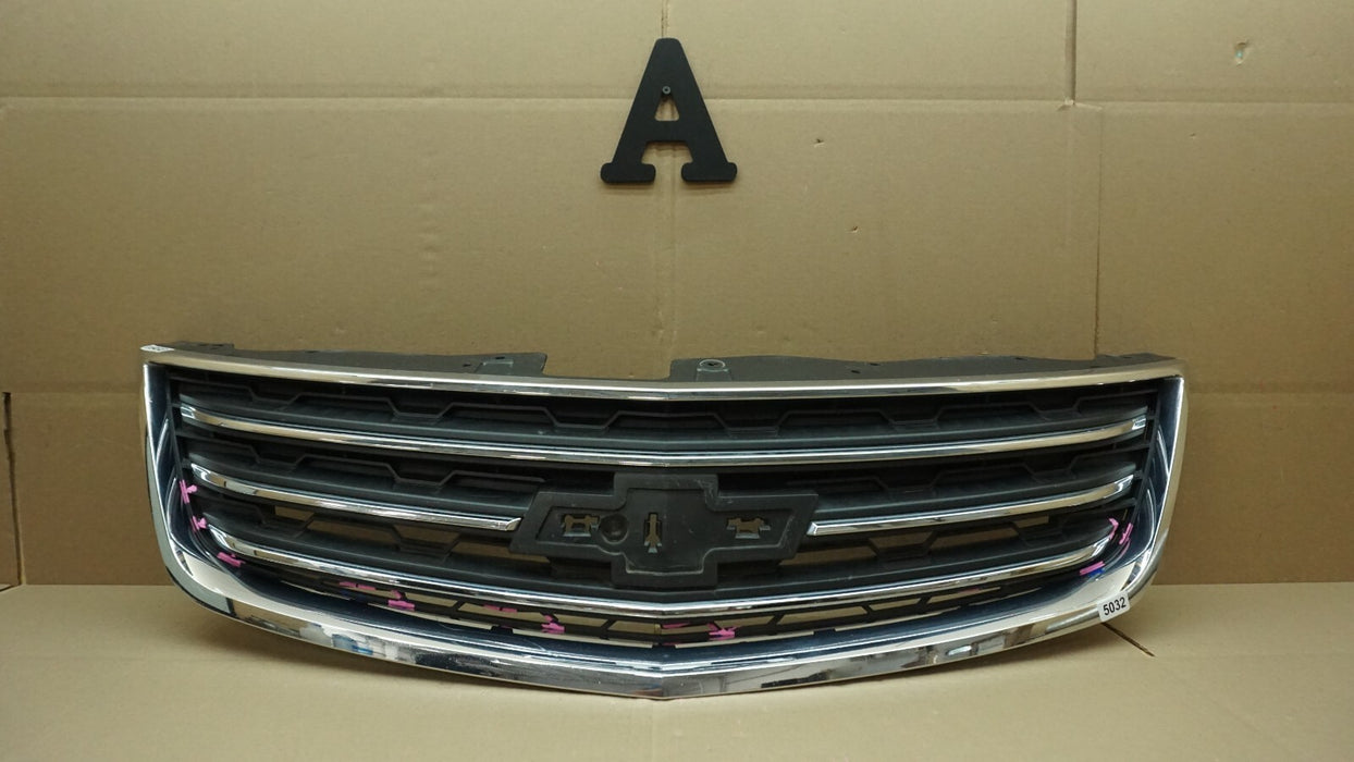 2013-2017 CHEVROLET CHEVY TRAVERSE FRONT BUMPER GRILLE GRILL OEM 13 14 15 16 17
