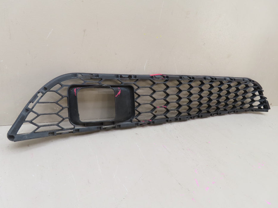 2016-2019 NISSAN SENTRA FRONT LOWER BUMPER CENTER GRILLE GRILL OEM 62254-4FY0A