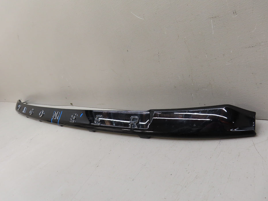 2022-2023 JEEP WAGONEER FRONT SURROUND GRILL GRILLE TRIM MOLDING OEM