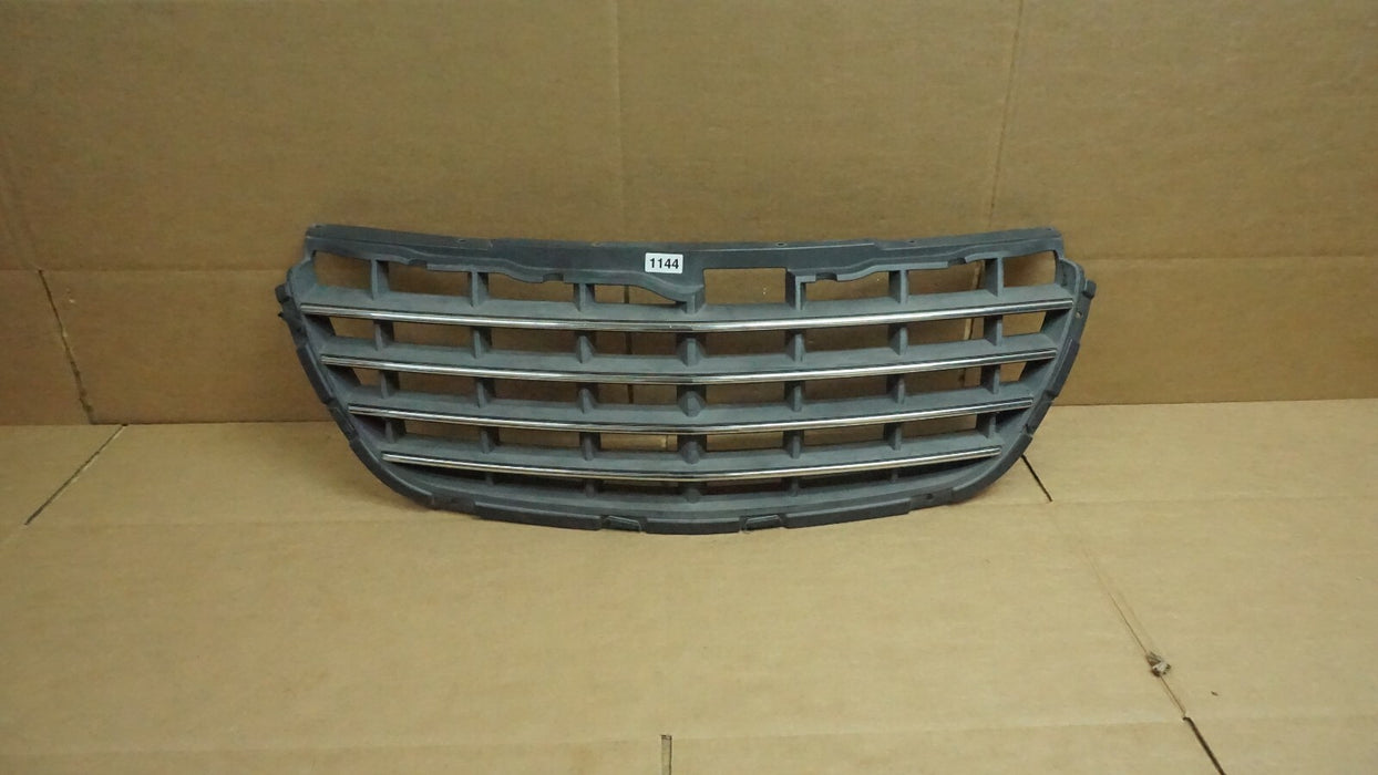 2004-2006 CHRYSLER PACIFICA FRONT RADIATOR GRILLE GRILL 15740ASM 04 05 06 OEM