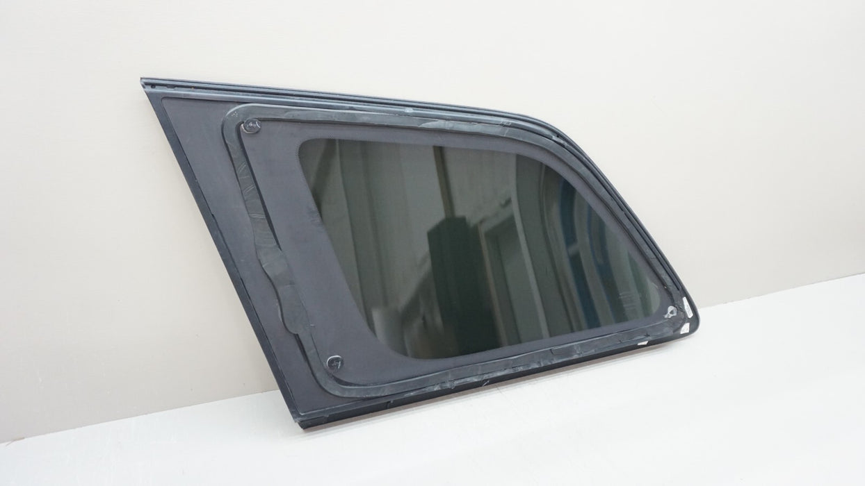 2017-2021 JEEP GRAND CHEROKEE REAR RIGHT QUARTER WINDOW 68259510AB OEM