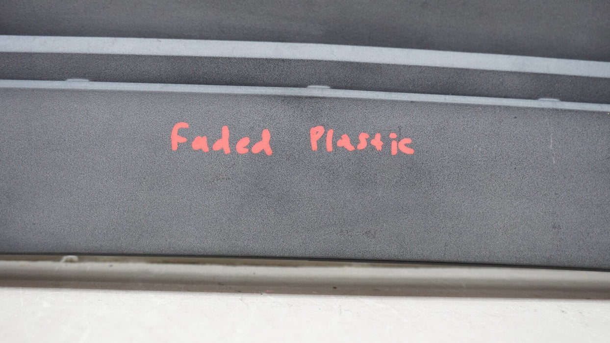 2020-2023 CHEVROLET SILVERADO 2500HD 3500HD HOOD AIR VENT OEM