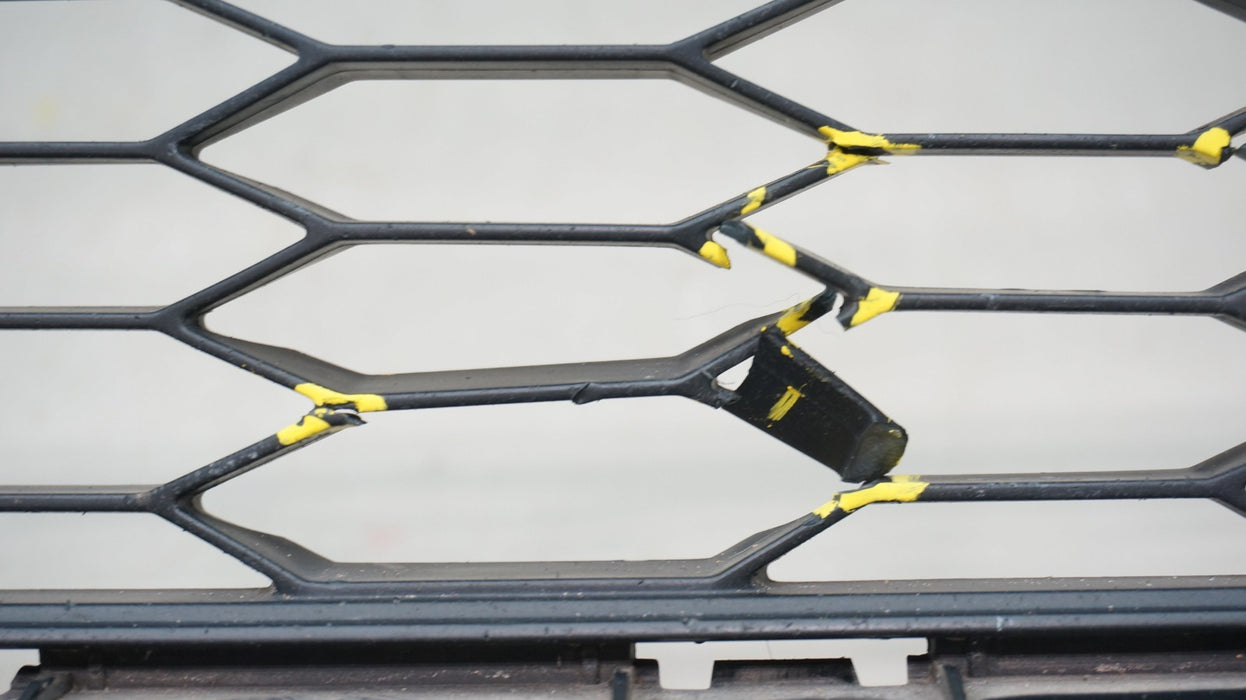 2019-2021 VOLKSWAGEN JETTA FRONT LOWER BUMPER GRILLE OEM 17A853677D