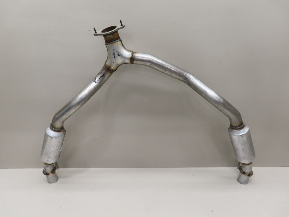 2021-2024 CADILLAC ESCALADE REAR EXHAUST MUFFLER OEM 84964234