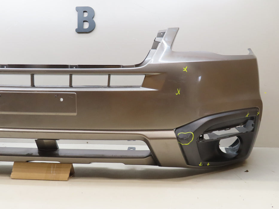 2017 2018 SUBARU FORESTER FRONT BUMPER COVER OEM 57704SG030
