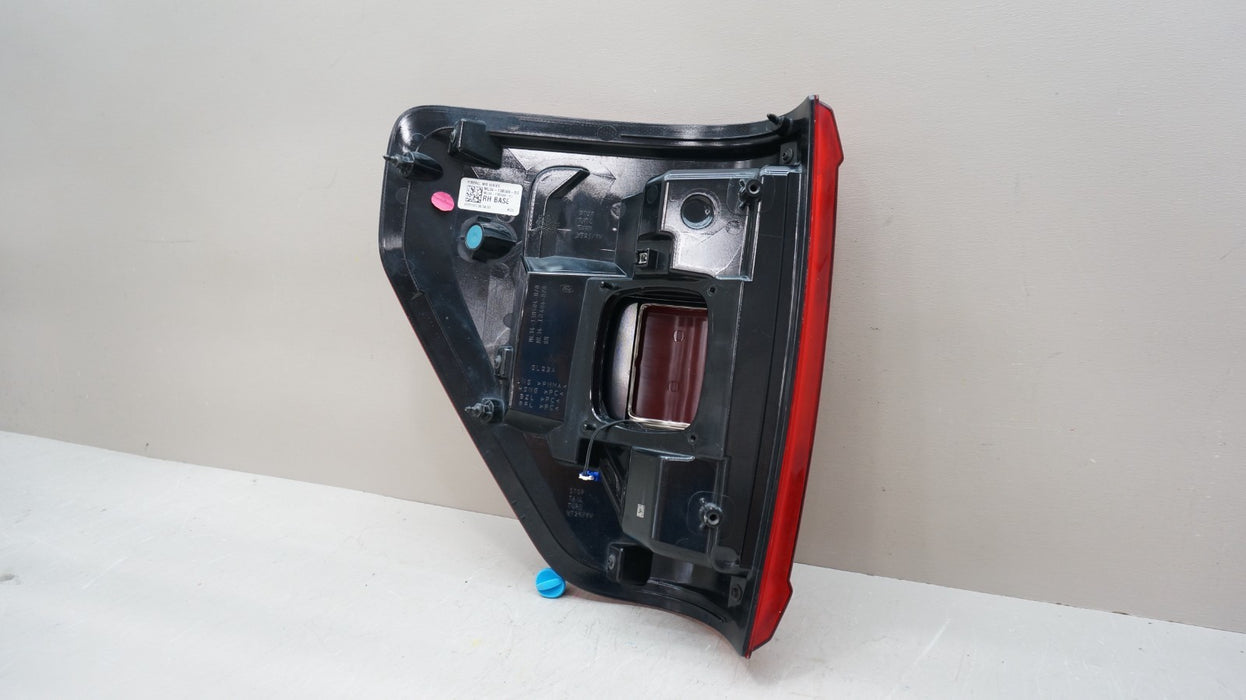 2021-2023 FORD F-150 F150 REAR RIGHT SIDE BLIND SPOT TAIL LIGHT OEM ML34-13B504