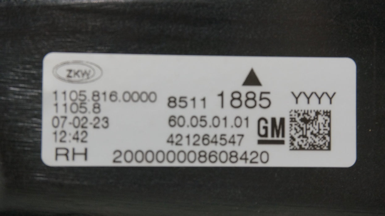 2019-2023 CADILLAC XT4 FRONT RIGHT PASSENGER SIDE LED HEADLIGHT OEM