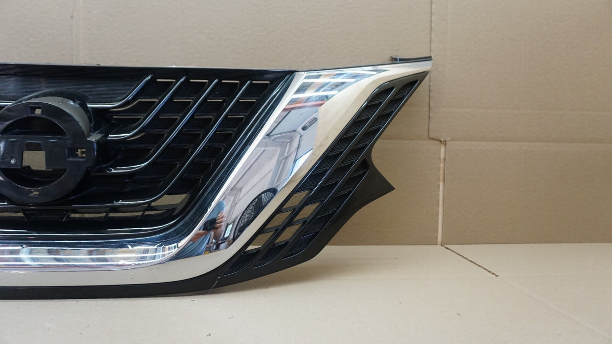 2015-2018 NISSAN MURANO FRONT BUMPER RADIATOR GRILLE GRILL W/ MOLDING OEM