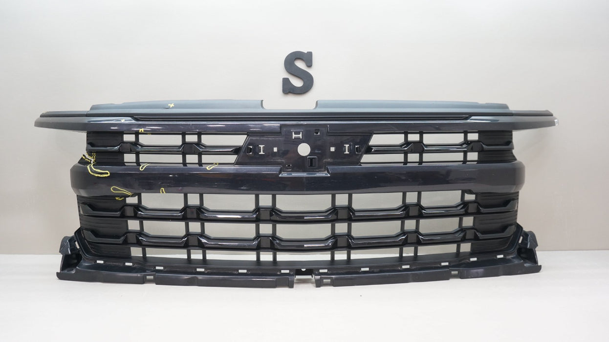 2022-2025 CHEVROLET SILVERADO 1500 FRONT BUMPER RADIATOR GRILLE OEM 84974742