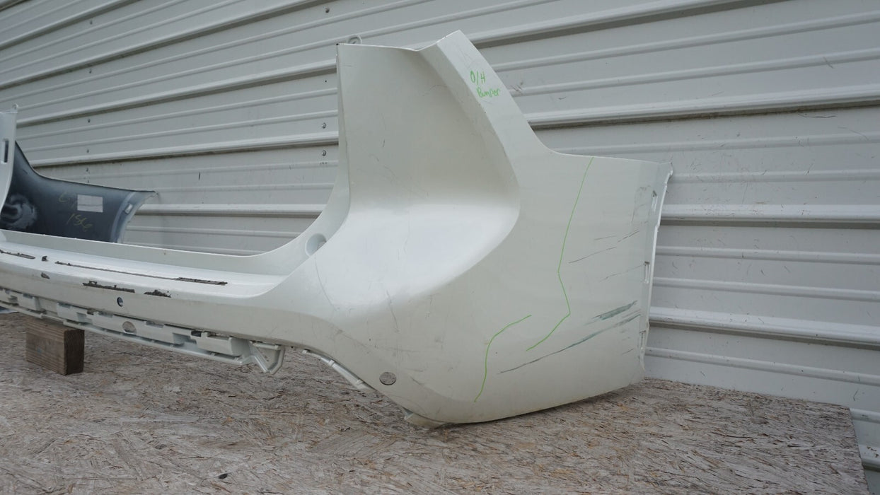2020-2021 TOYOTA HIGHLANDER REAR BUMPER PLASTIC PANEL COVER FACTORY OEM 20 21