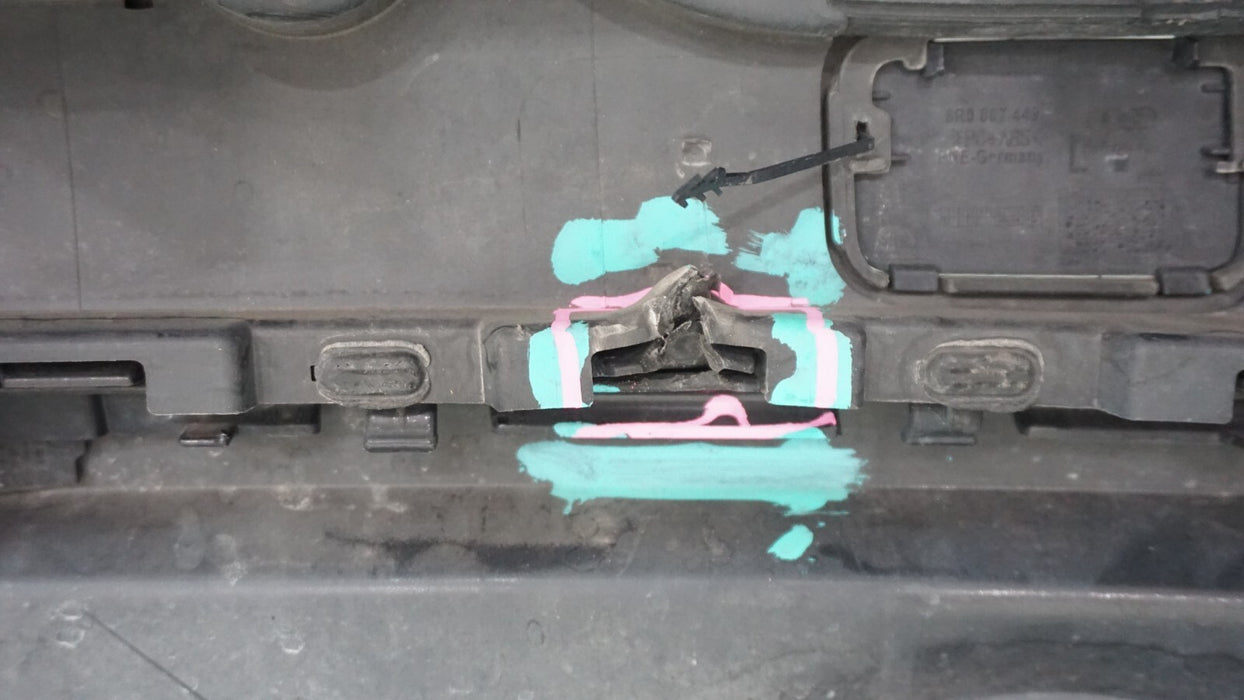 2013-2015 AUDI Q5 REAR BUMPER COVER PANEL W LOWER VALANCE OEM 8R0807511